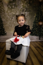Emelia-Xmas-2023-36