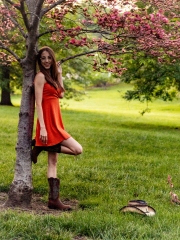 Nichole-442